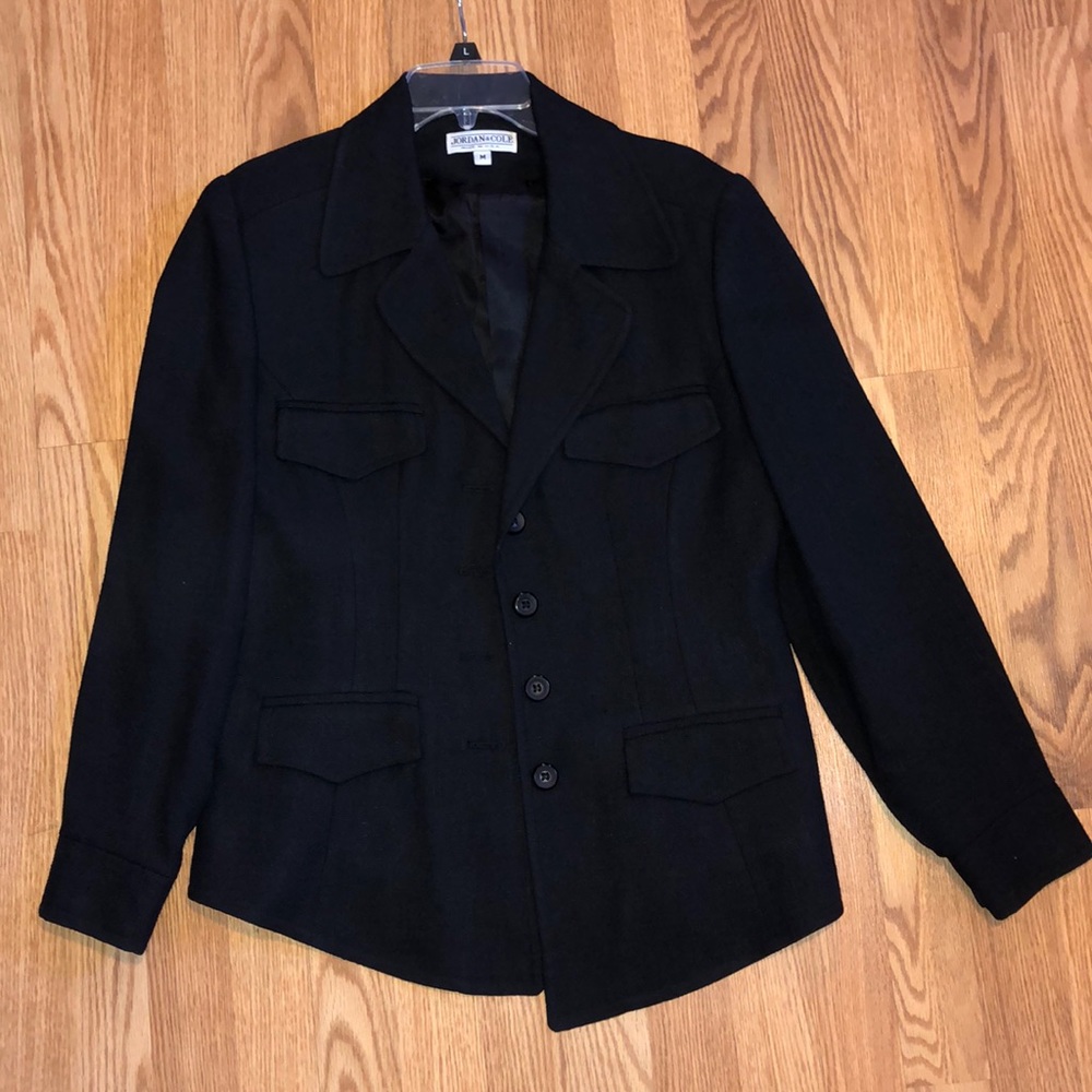 Woman’s blazer Jordan & cole Sz M